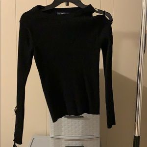 Zara 1 Shoulder Sweater